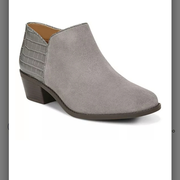 Vionic Water Repellent Suede Ankle Boots - Marissa. Size 6 M. - Picture 8 of 14